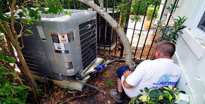 Air conditioner service West Palm Beach
