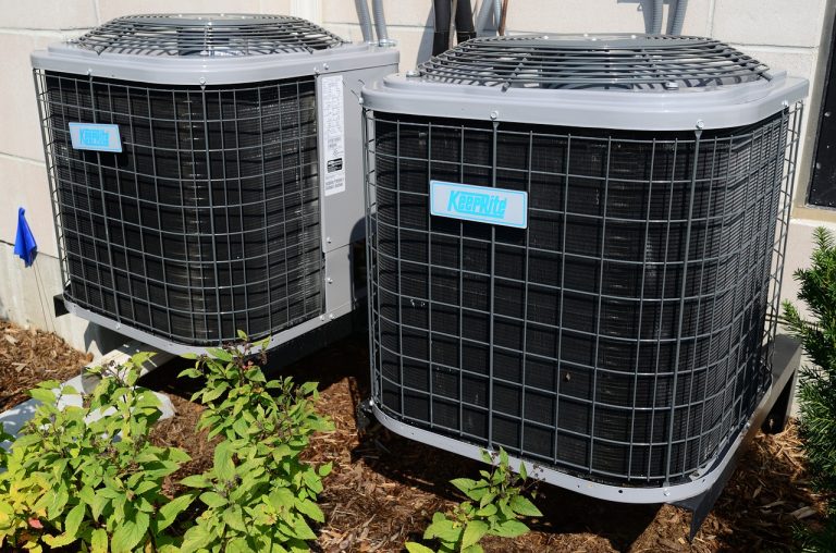Air Conditioning Maintenance and Repair Services